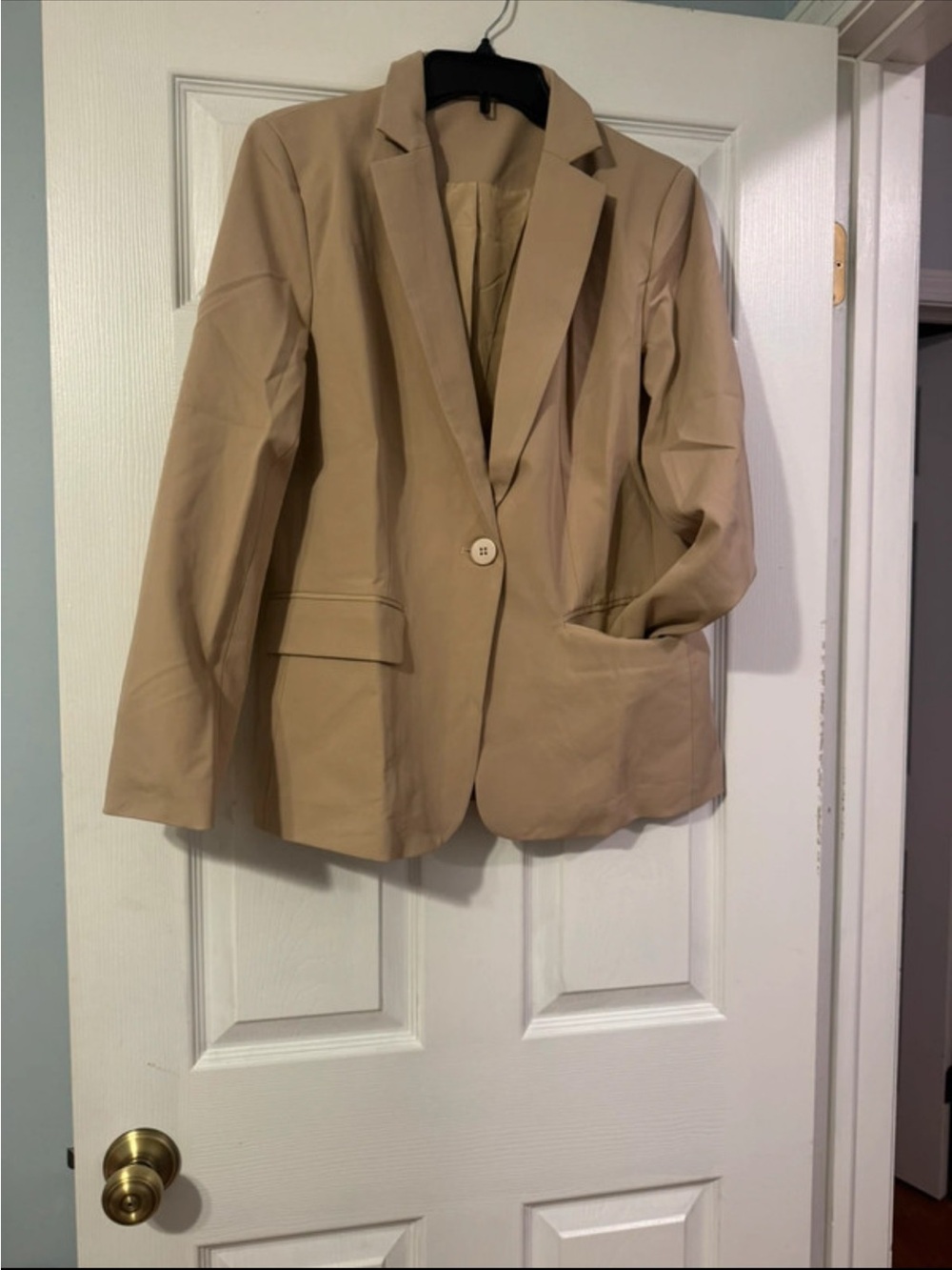 Women’s Single-Button Tan Blazer - Classic Tailored Jacket